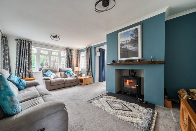 3 bed property, in Calstock PL18, £250,000