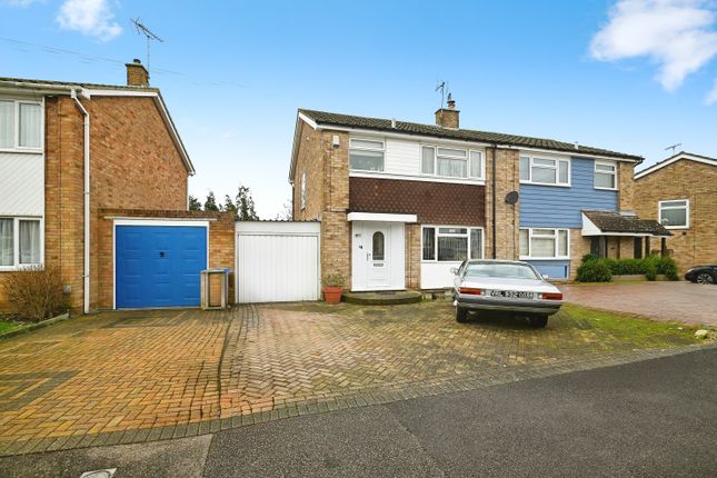 3 bed property, in Fleetwood Close, £280,000