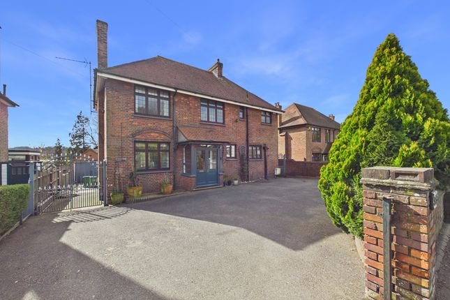 4 bed property, in West Wycombe Road, £700,000