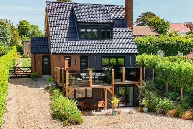 4 bed property, in Hunstanton Road, £699,950