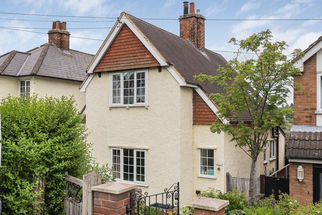 2 bed property, in Ware Road, £675,000