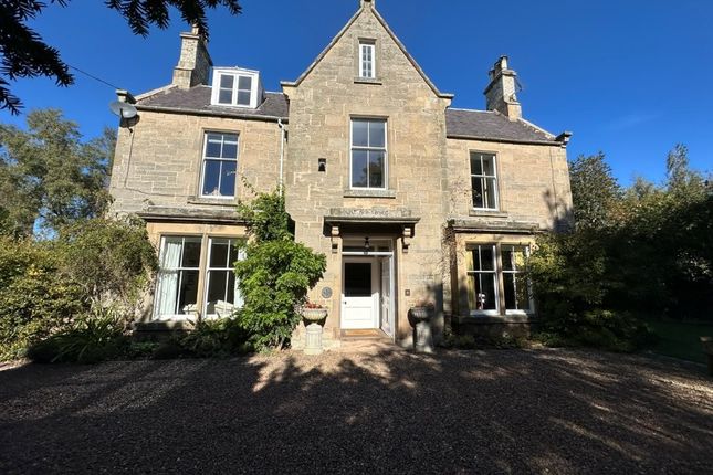 5 bed property, in Bridgend, £699,950