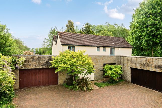 4 bed property, in Bristol Road, £700,000