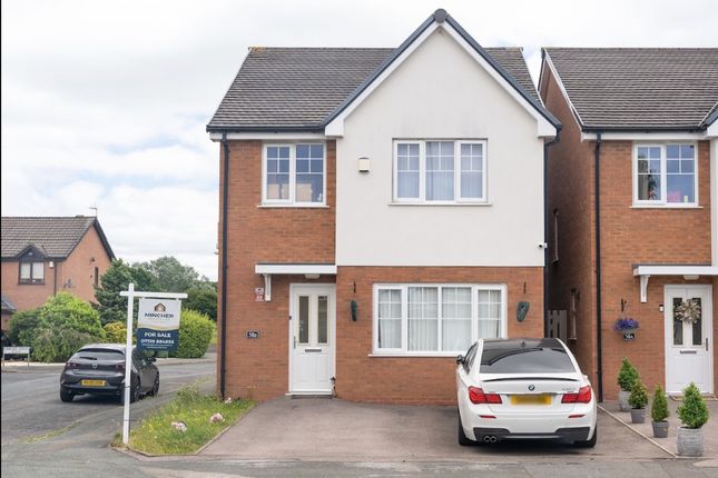 4 bed property, in Cromwell Road, £340,000