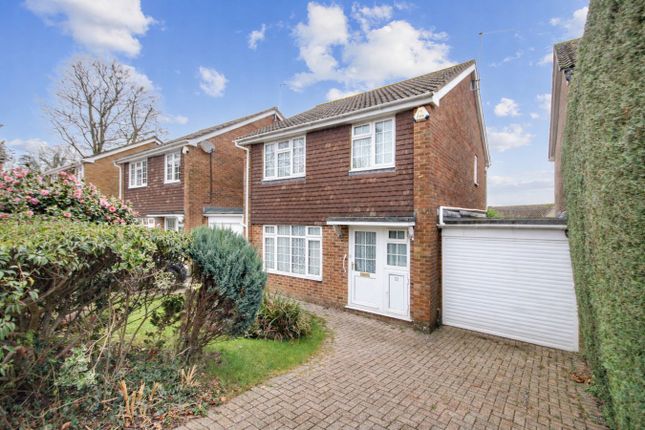 3 bed property, in Garden House Lane, £485,000