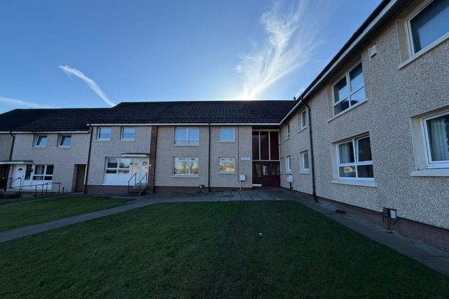 1 bed property, in 17 Huntingtower Road, £50,000