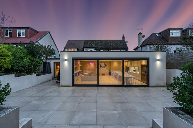 4 bed property, in Reigate Road, £1,075,000