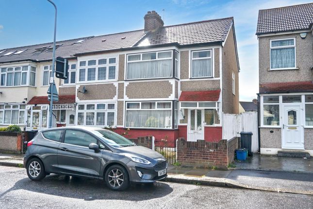 3 bed property, in Somerville Road, £340,000
