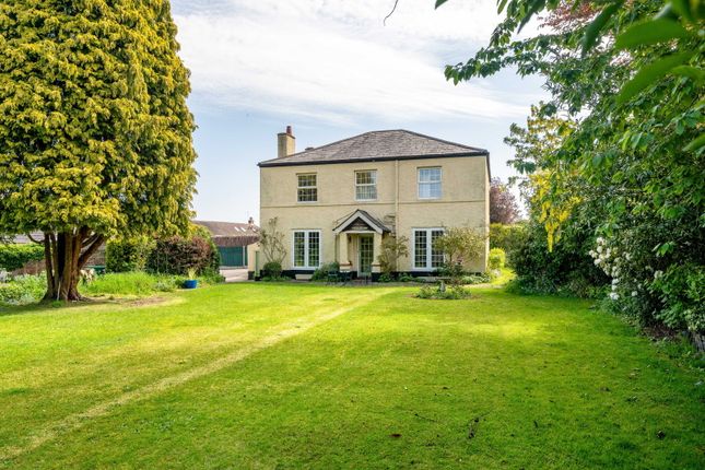 4 bed property, in The Beeches, £950,000
