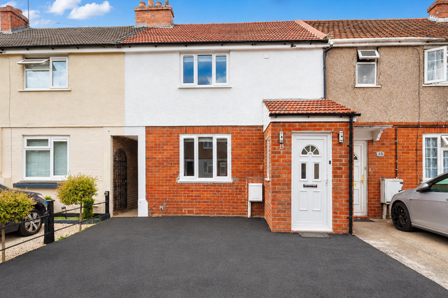 3 bed property, in Hatton Avenue, £475,000