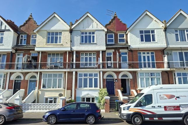 1 bed property, in Flat 2, £65,000