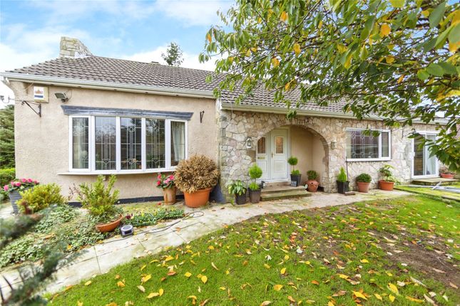 3 bed property, in Main Street, £340,000