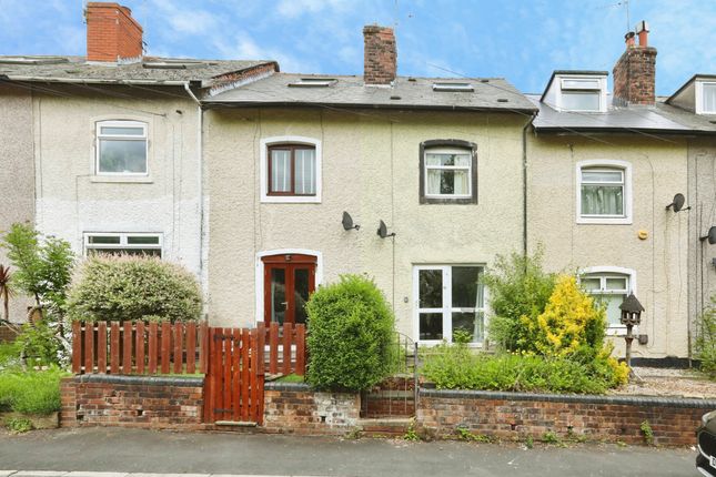 2 bed property, in Coisley Road, £60,000