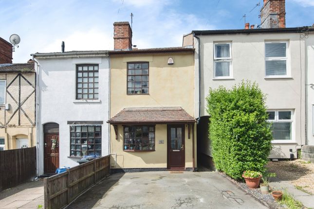 2 bed property, in Occupation Street, £145,000