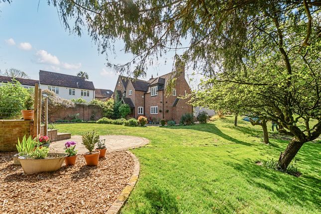 4 bed property, in Berghers Hill, £1,500,000