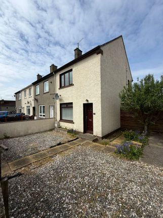 2 bed property, in 11 Glenconner Road, £120,000