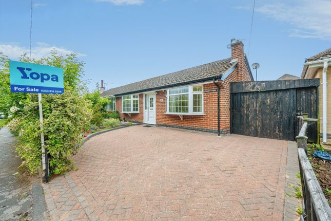 2 bed property, in Sunny Grove, £210,000