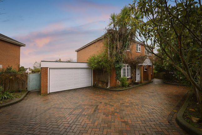 4 bed property, in High Road, £650,000
