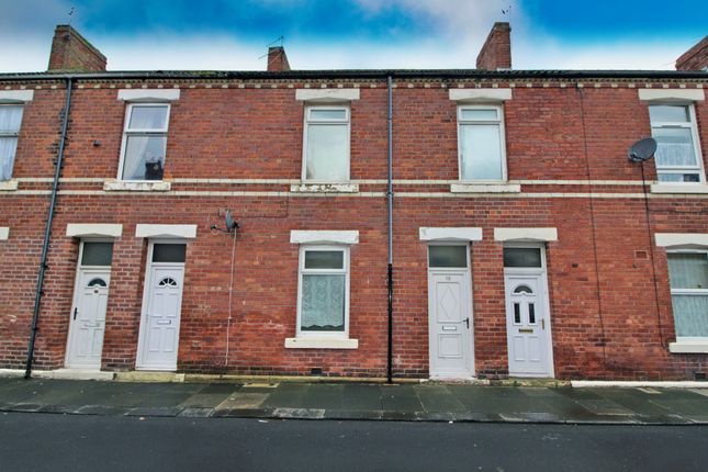 1 bed property, in Richard Street, £45,000
