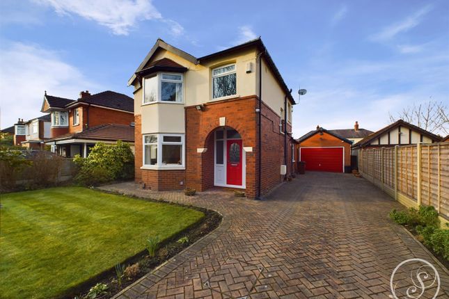 3 bed property, in Templenewsam View, £425,000