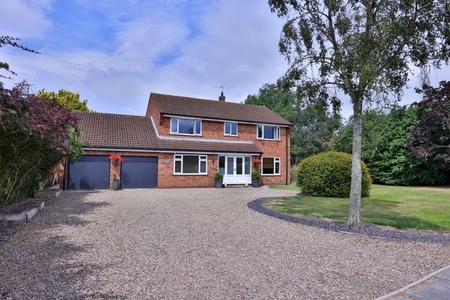 4 bed property, in Heathfield House, £700,000