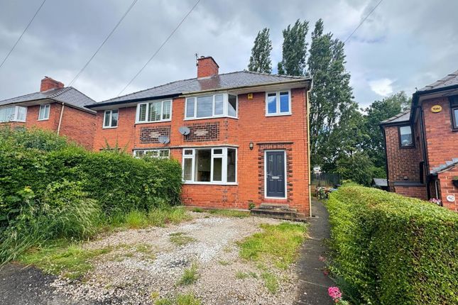 3 bed property, in Enfield Road, £90,000