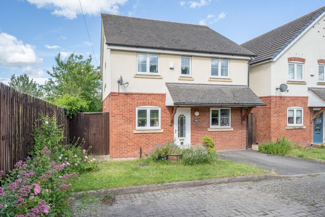 4 bed property, in Bromyard Road, £315,000