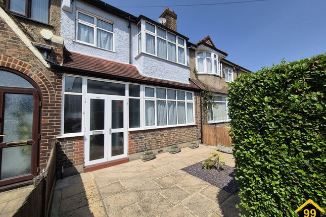 3 bed property, in Rowan Road, £500,000