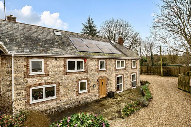 4 bed property, in North Street, £775,000