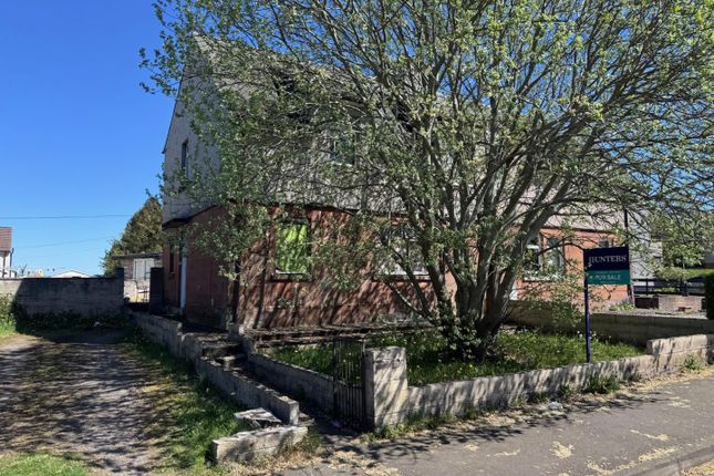 3 bed property, in Lincluden Road, £85,000