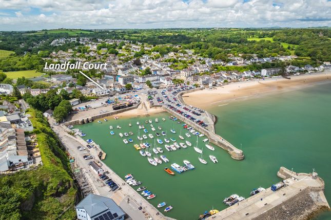5 bed property, in The Harbour, £950,000