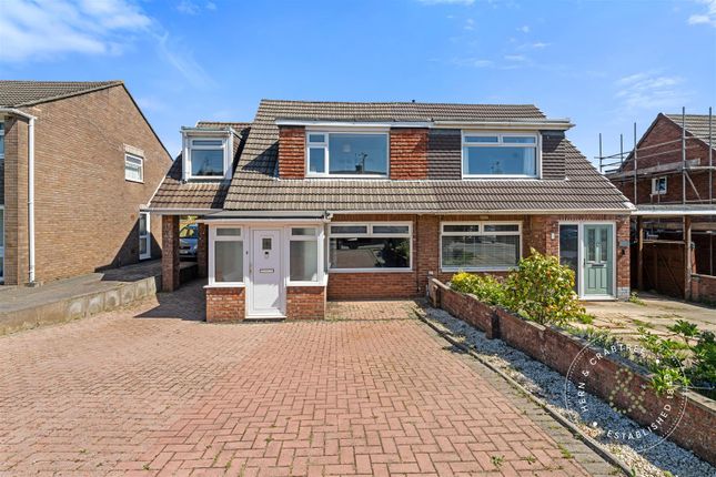 4 bed property, in Well Wood Close, £390,000