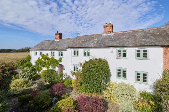 4 bed property, in Pentlow, £600,000