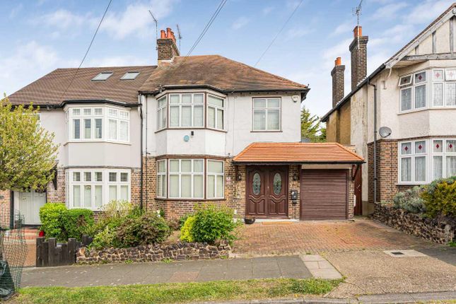 3 bed property, in Margaret Road, £850,000