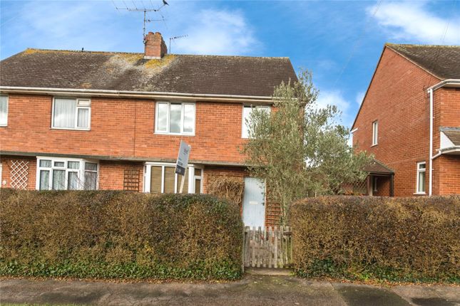 3 bed property, in Thackeray Road, £325,000