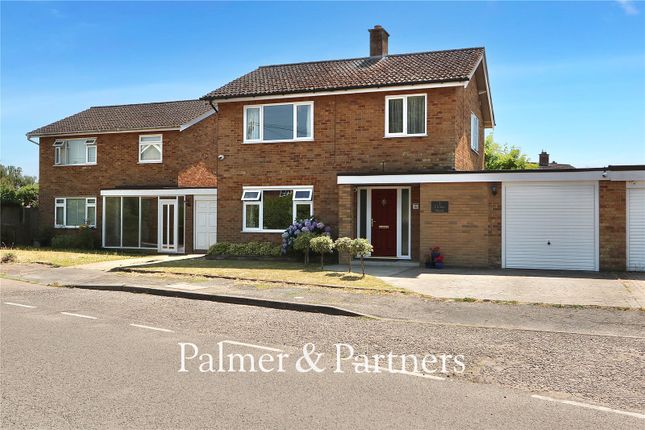 3 bed property, in Clifton Wood, £425,000