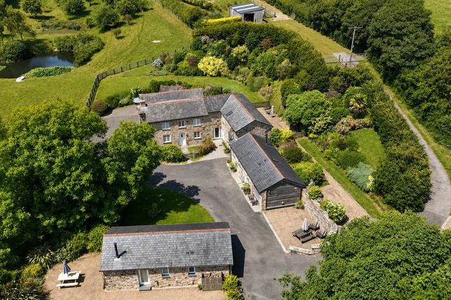 7 bed property, in Lostwithiel PL22, £1,295,000