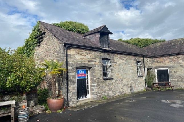 Studio, in Red Lion, £75,000