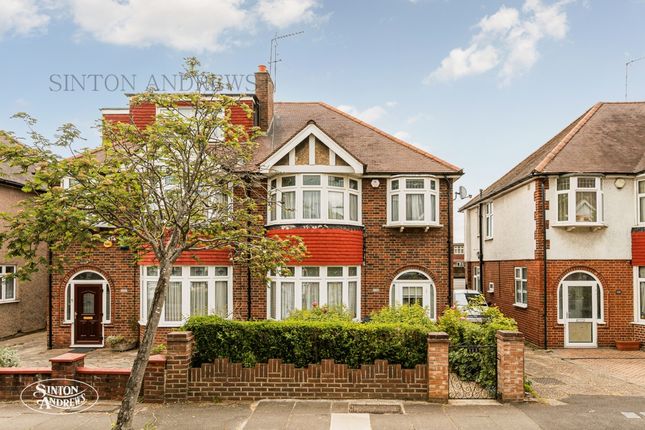 3 bed property, in Brunswick Road, £975,000