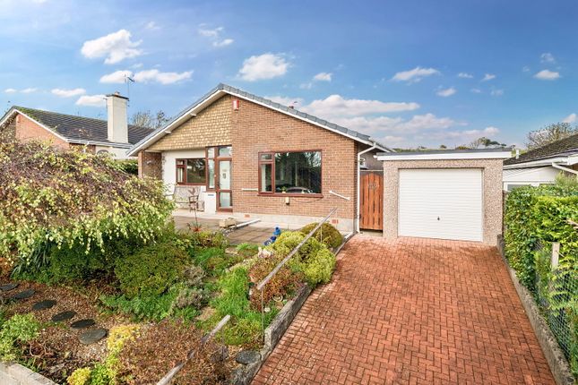 3 bed property, in The Fairway, £550,000
