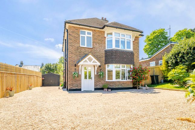 3 bed property, in Park Lane, £500,000