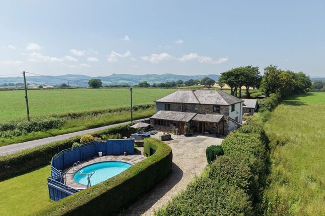 4 bed property, in Kersbrook Cross, £499,950