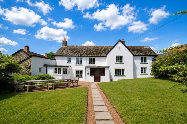 8 bed property, in Gorwood Road, £650,000