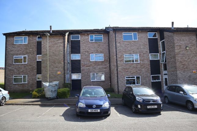 2 bed property, in Hotoft Road, £99,950