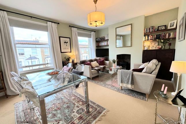1 bed property, in Bravington Road, £475,000