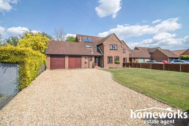 4 bed property, in Shipdham Lane, £425,000