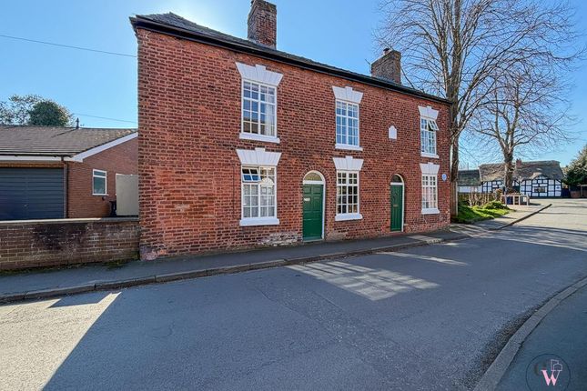 2 bed property, in Church Street, £195,000