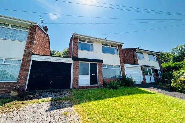 3 bed property, in Statham Close, £395,000
