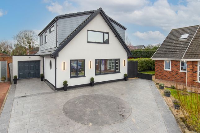 4 bed property, in Fengrove, £500,000