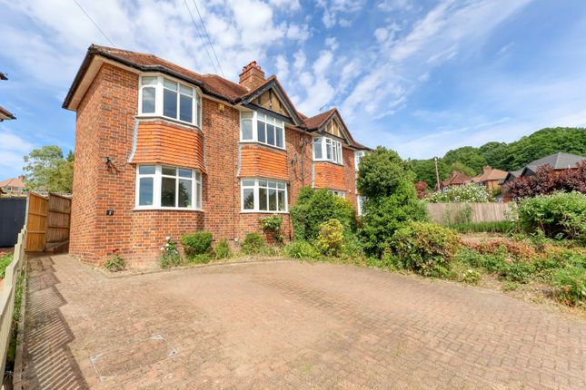 3 bed property, in Philip Road, £425,000